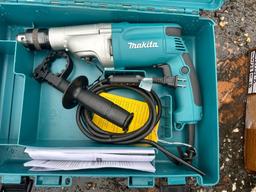 NEW MAKITA 2 SPEED HAMMER DRILL- HP2050- 1 YR FACTORY WARRANTY -RECON NEW SUPPORT EQUIPMENT