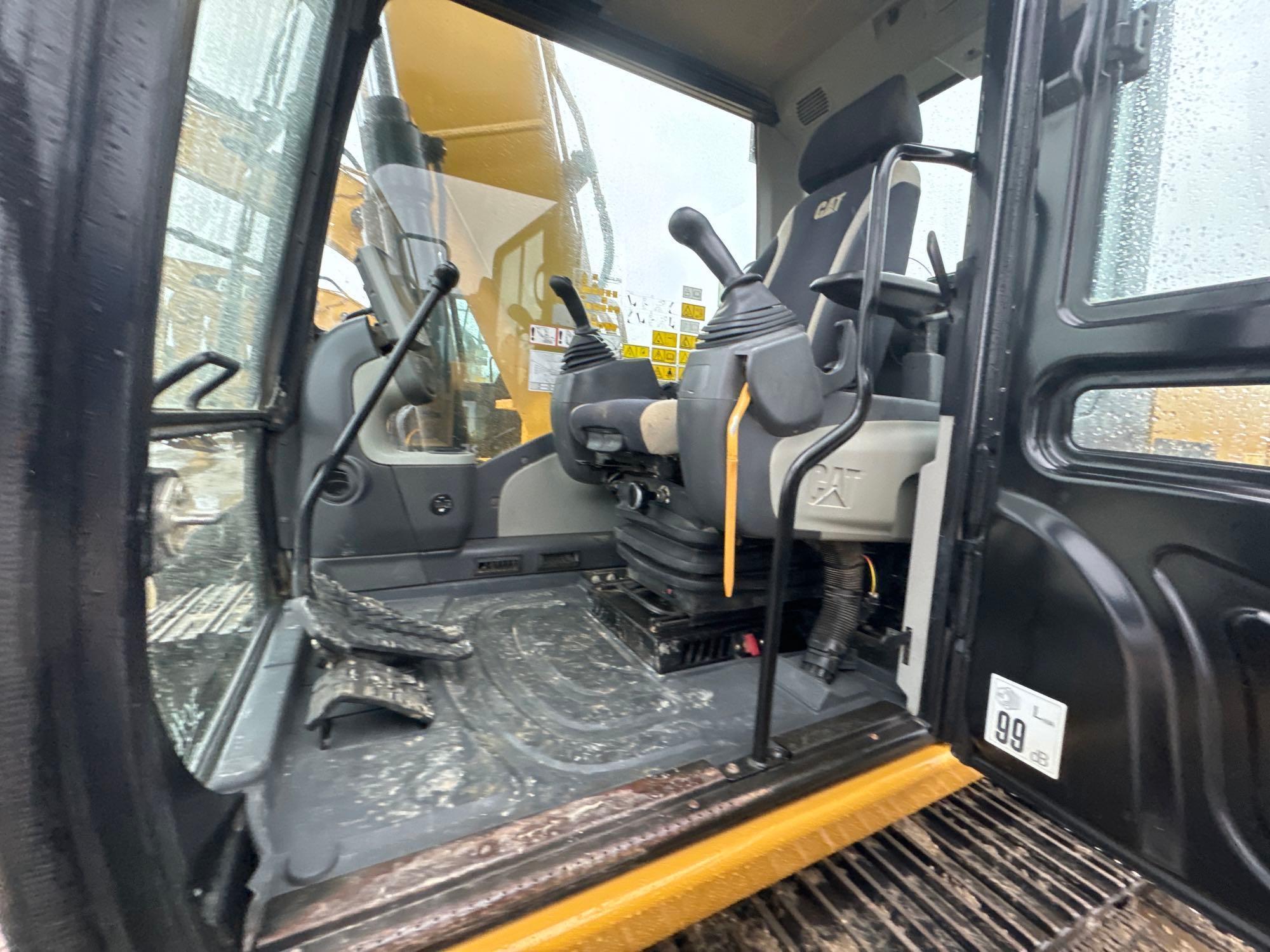 2021 CAT 313FLGC HYDRAULIC EXCAVATOR SN:GJD10535 powered by Cat diesel engine, equipped with Cab,