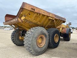 CAT D400D ARTICULATED HAUL TRUCK SN:8TF00531 6x6, powered by Cat diesel engine, equipped with Cab,