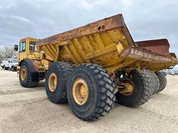 CAT D400D ARTICULATED HAUL TRUCK SN:8TF00531 6x6, powered by Cat diesel engine, equipped with Cab,