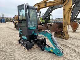 NEW AGT QH13R HYDRAULIC EXCAVATOR SN-1028741 powered by Briggs & Stratton gas engine, equipped with
