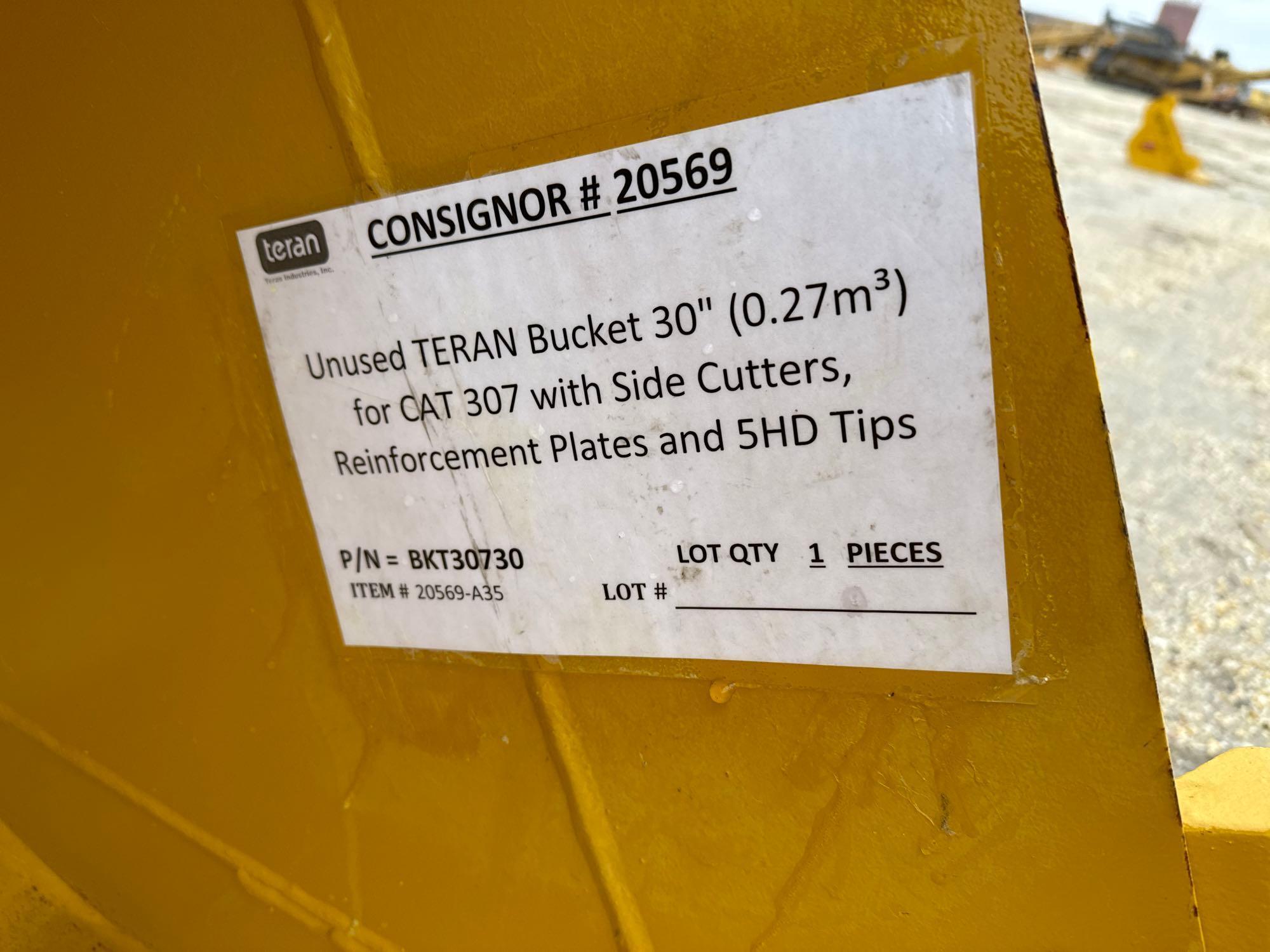 NEW TERAN 30IN. DIGGING BUCKET EXCAVATOR BUCKET for CAT 307 with Side Cutters, Reinforcement Plates