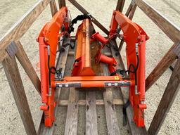 KUBOTA LA525 FRONT LOADER TRACTOR ATTACHMENT SN:S8669