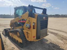 2023 CAT 259D3 RUBBER TRACKED SKID STEER powered by Cat C3.3B DIT EPA Tier 4F diesel engine, 74.3hp,