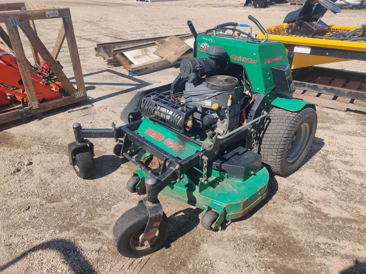 BOBCAT 48IN. MOWER COMMERCIAL MOWER SN:91248000311 powered by gas engine, zero turn.