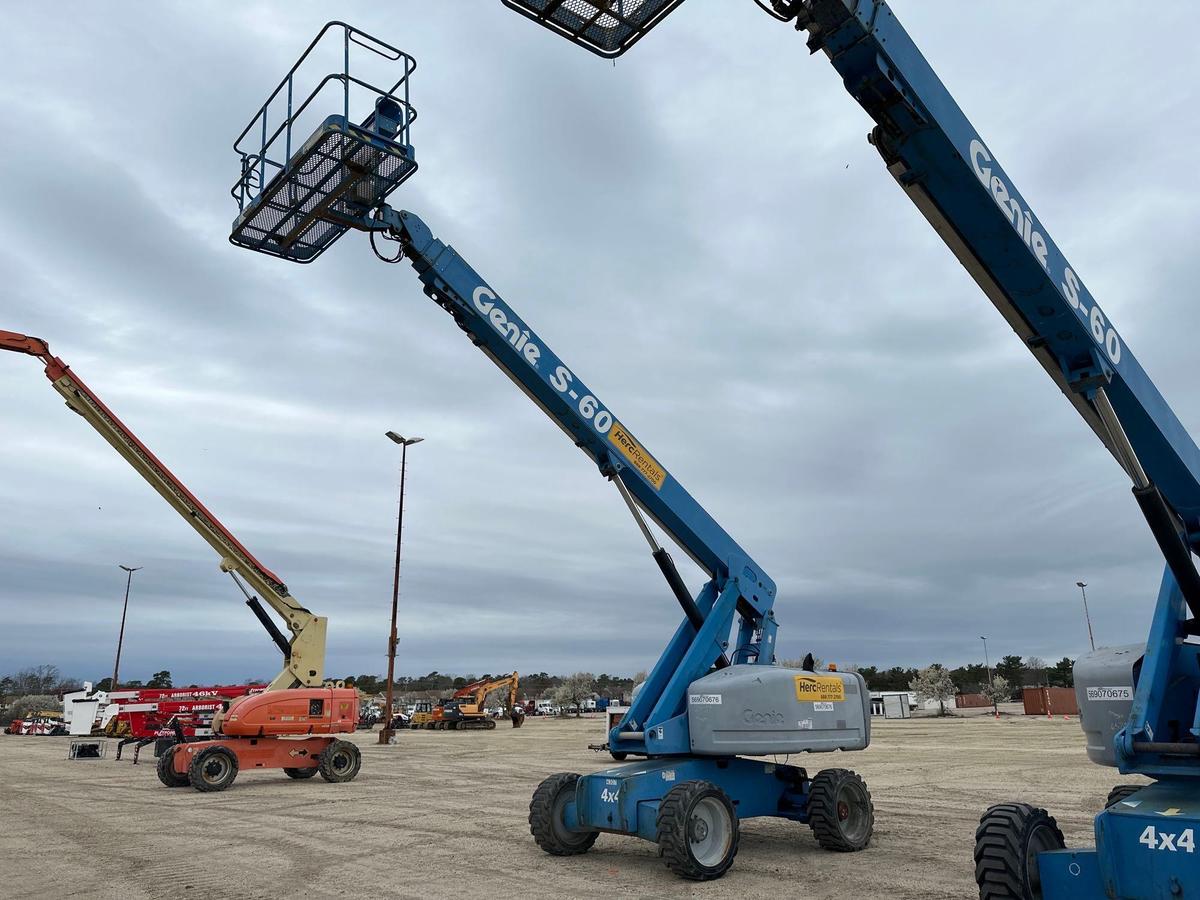 GENIE S60 BOOM LIFT SN:600614307 4x4, powered by diesel engine, equipped with 60ft. Platform height,