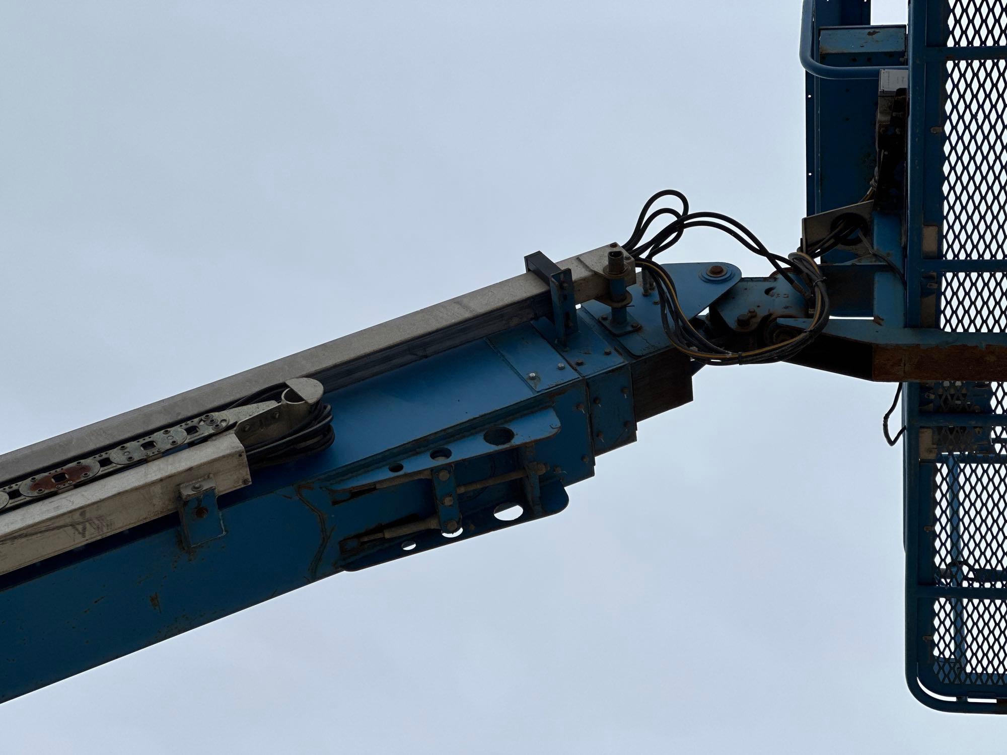 GENIE S60 BOOM LIFT SN:600614307 4x4, powered by diesel engine, equipped with 60ft. Platform height,