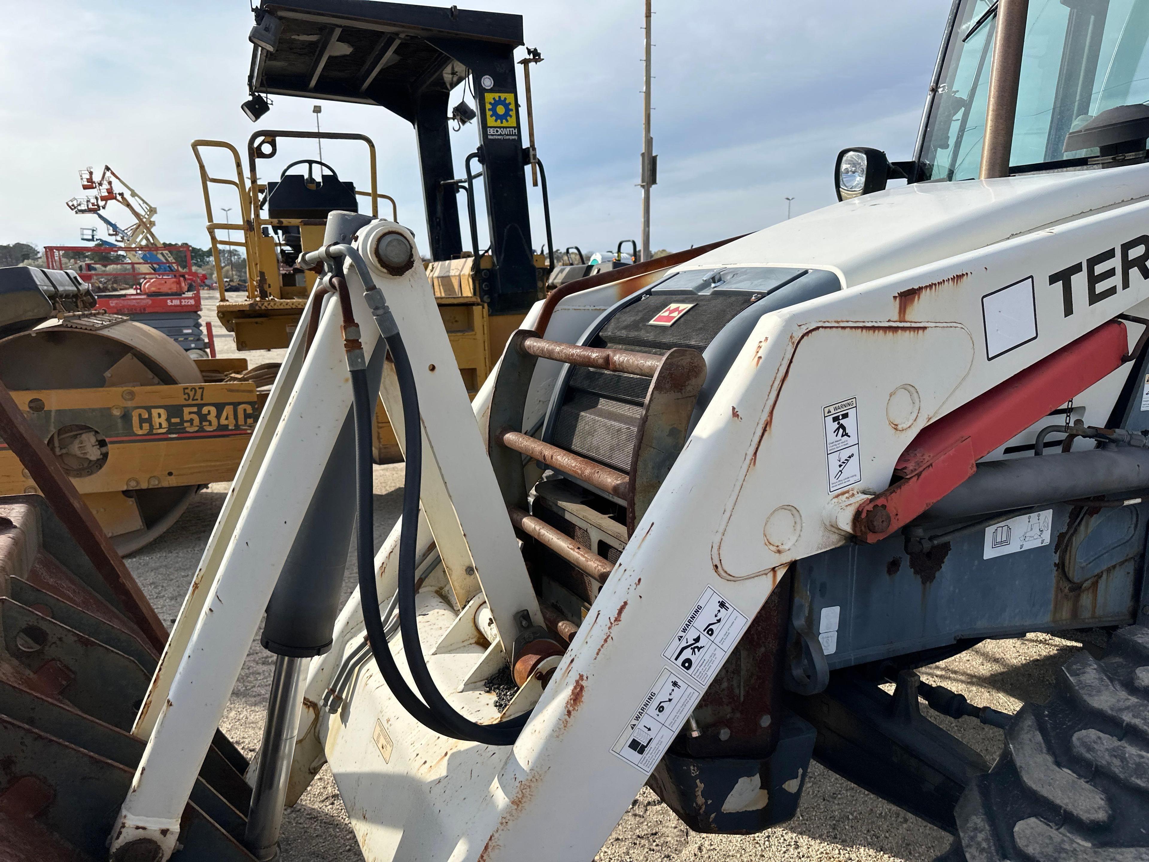 2008 TEREX 760B TRACTOR LOADER BACKHOE SN:FS5012 4x4, powered by diesel engine, equipped with OROPS,