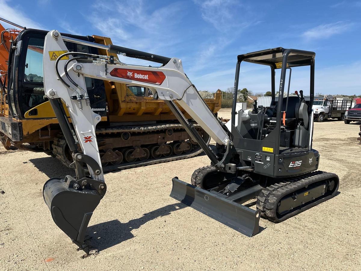 2023 BOBCAT E35 HYDRAULIC EXCAVATORSN-14829 powered by diesel engine, equipped with OROPS, front