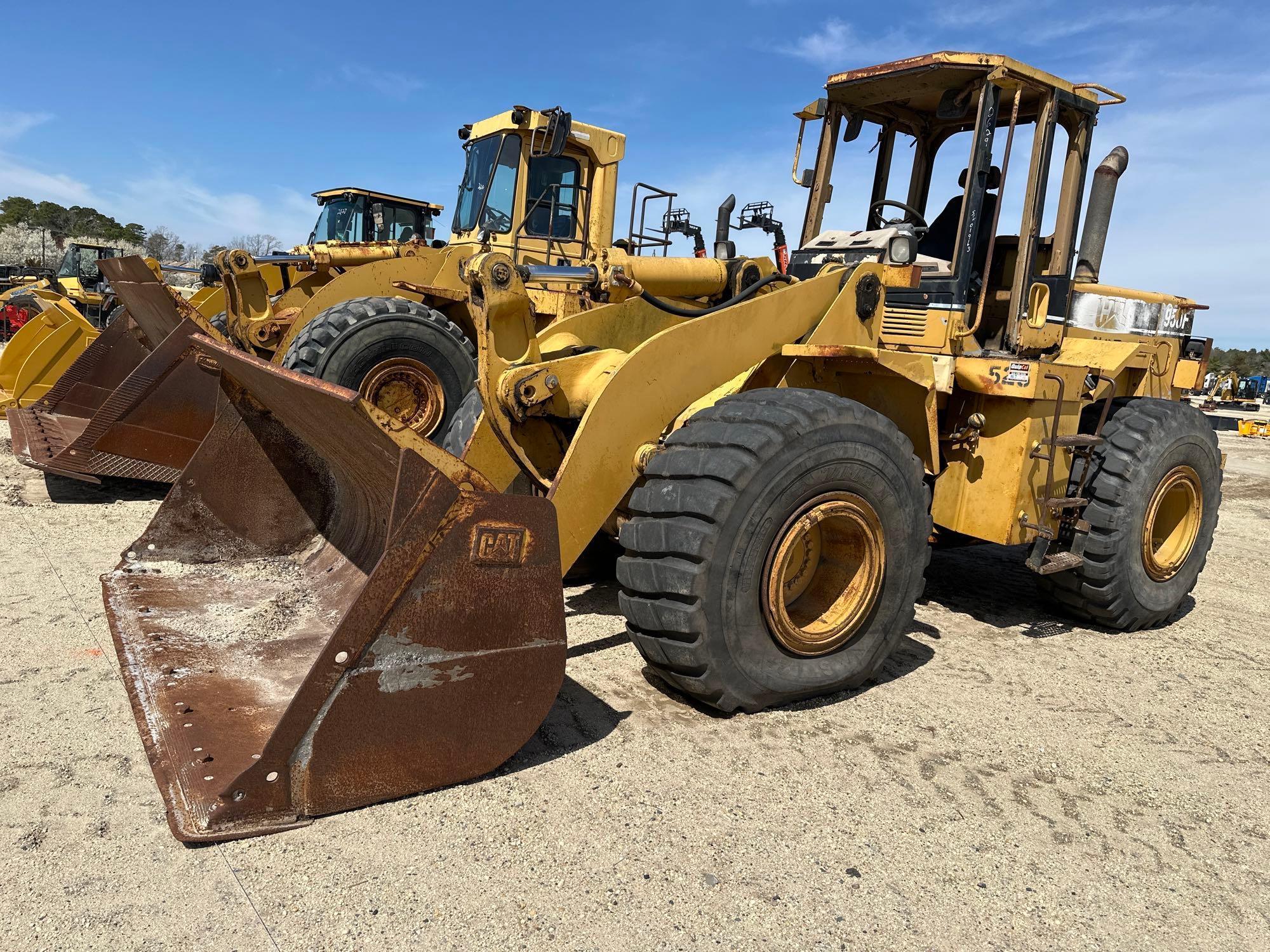 CAT 950F RUBBER TIRED LOADER SN:5SK01968 powered by Cat diesel engine, equipped with OROPS, pin on