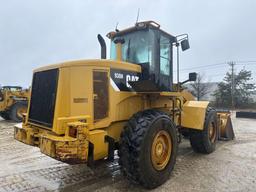 CAT 938H RUBBER TIRED LOADER SN:266 powered by Cat diesel engine, equipped with EROPS, Cat coupler,