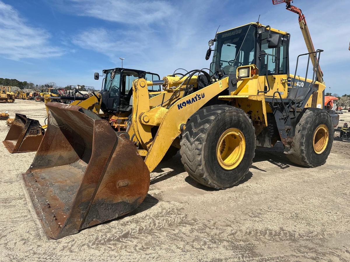 2010 KOMATSU WA430-6 RUBBER TIRED LOADER SN:A41050 powered by diesel engine, equipped with EROPS,