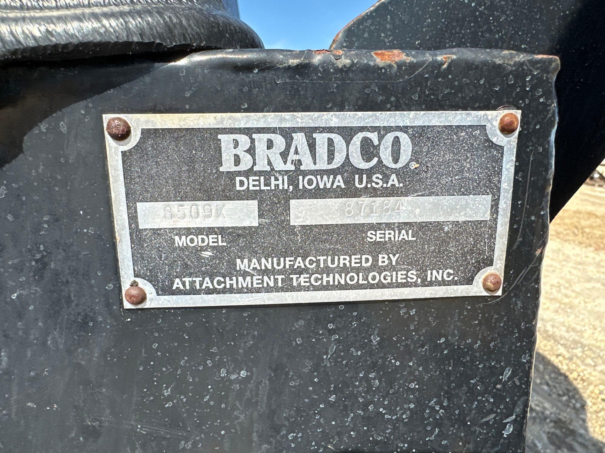 DEMO BRADCO 509 BACKHOE SKID STEER ATTACHMENT hydraulic stab.