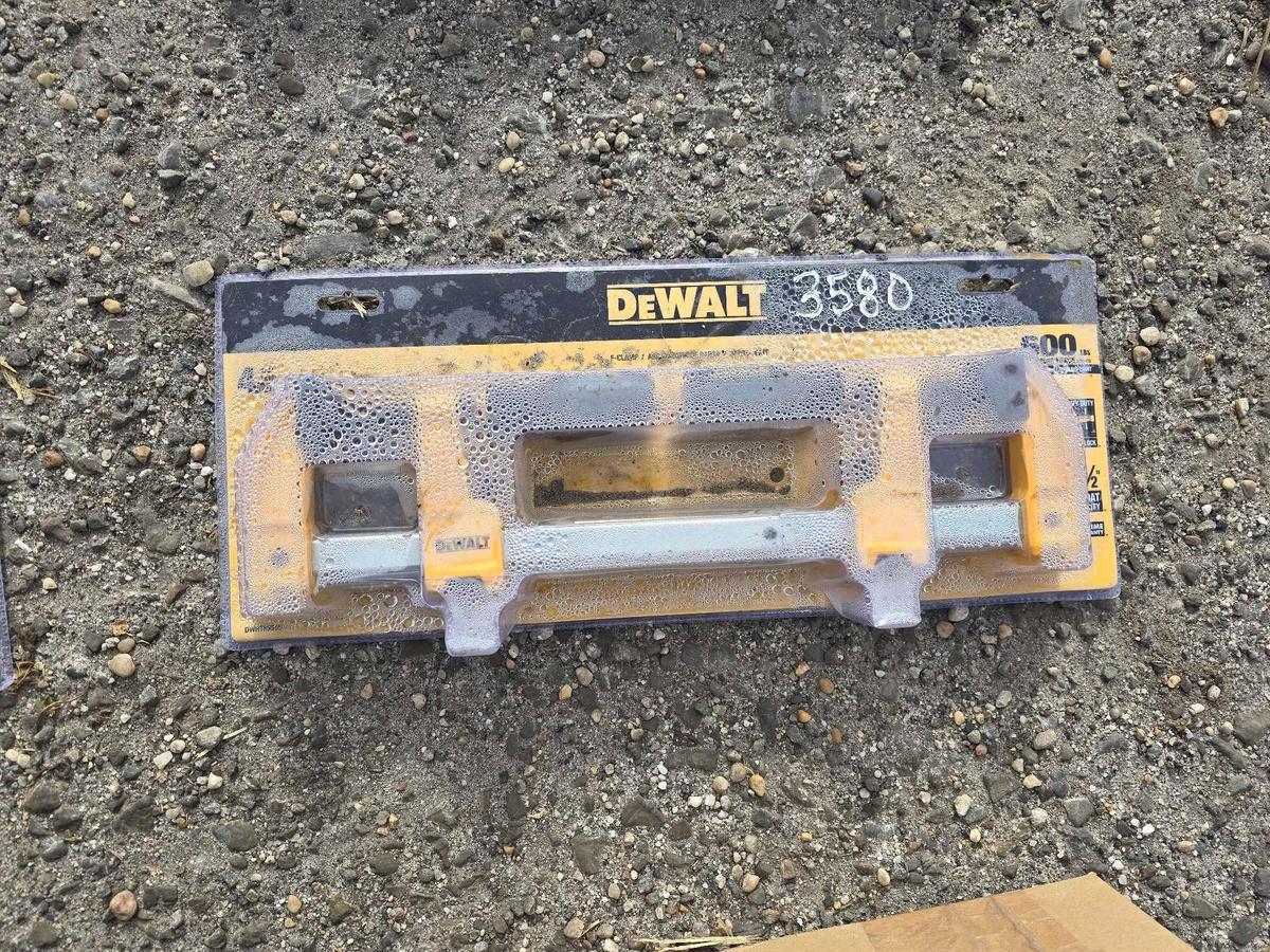 NEW DEWALT F-CLAMP 4 PC SET NEW SUPPORT EQUIPMENT