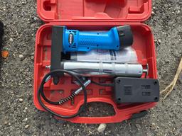 NEW 20 VOLT GREASE GUN NEW SUPPORT EQUIPMENT