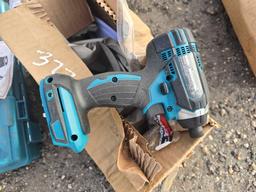 NEW MAKITA 18 V LXT CORDLESS IMPACT DRIVER - TOOL ONLY - XDT11Z- 1 YR FACTORY WARRANTY - RECON NEW