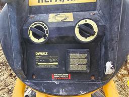 DEWALT DWV012 10 GALLON HEPA DUST EXTRACTOR SUPPORT EQUIPMENT