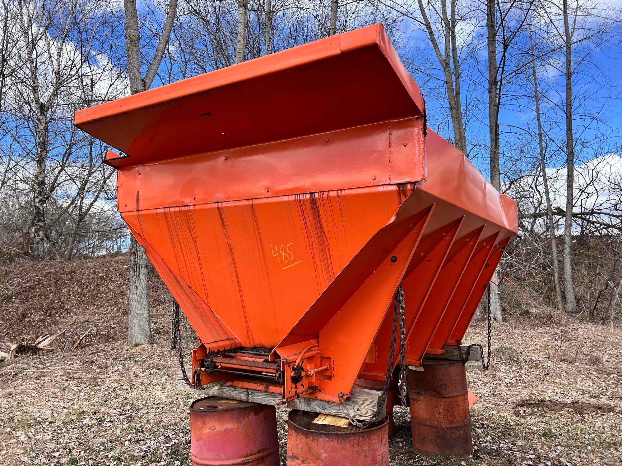 5 YD CONVEYOR CHAIN SALT SPREADER FOR DUMP TRAILER