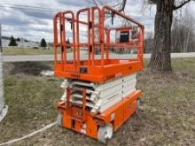 SNORKEL S4732E SCISSOR LIFT SN00563 electric powered, equipped with 32ft. platform height, slide out