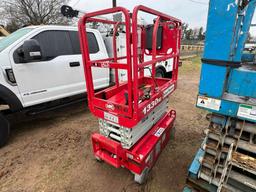 2018 MEC 1330SE SCISSOR LIFT SN:16302287 electric powered, equipped with 13ft. Platform height,