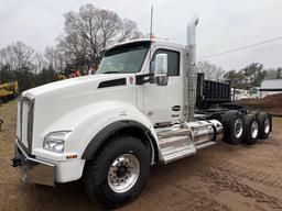 2025...KENWORTH T880 HEAVY HAUL TRUCK TRACTOR VIN -141584...... powered by Cummins X15 diesel engine