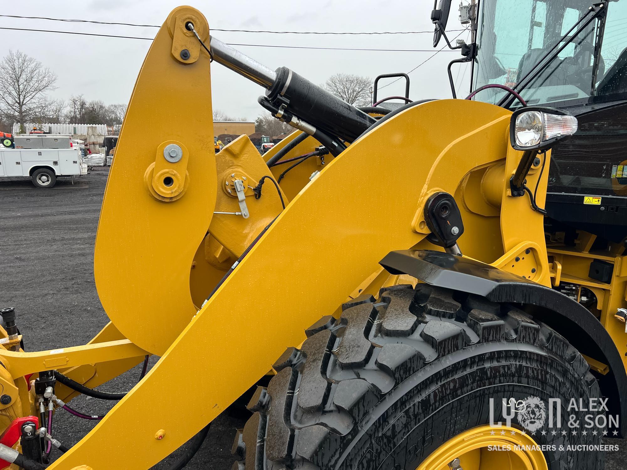 2023 CAT 930M RUBBER TIRED LOADER SN-03267 powered by Cat C7.1 diesel engine, equipped with EROPS,