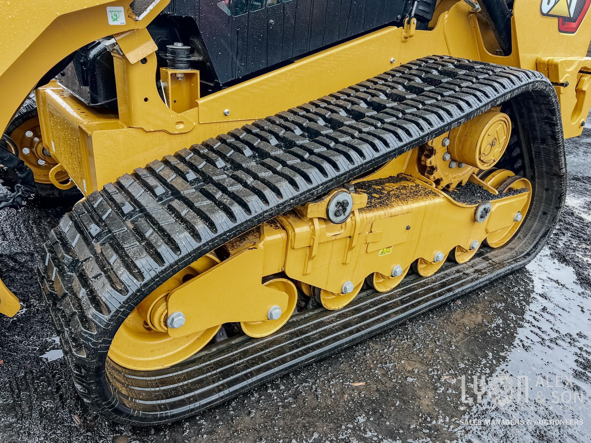 2023 CAT 289D3 RUBBER TRACKED SKID STEER SN-15738 powered by Cat C3.3B DIT EPA Tier 4F diesel