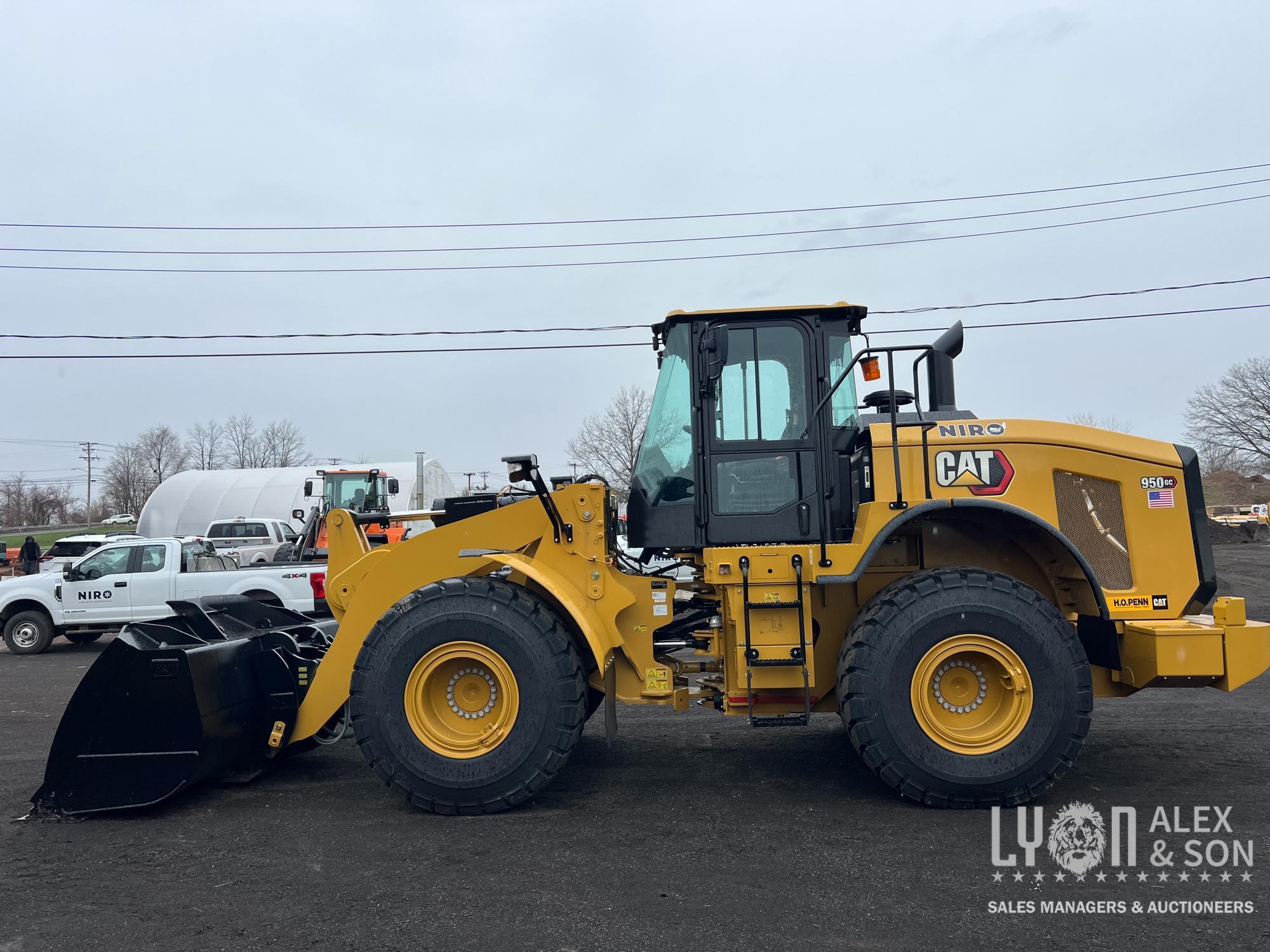 2023 CAT 950GC RUBBER TIRED LOADER... SN-06433 powered by Cat C7.1 diesel engine, 225hp, equipped wi