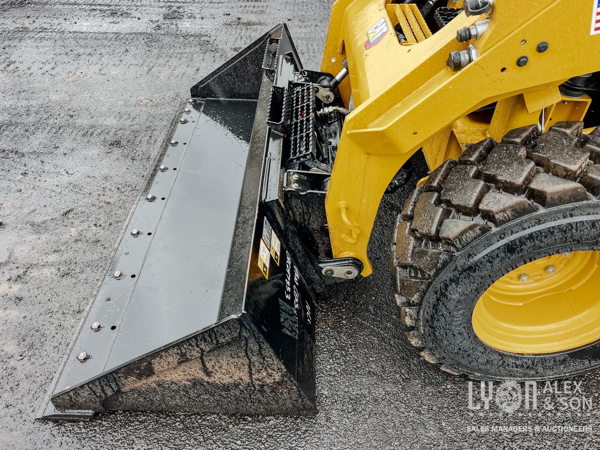 2023 CAT 262D3 SKID STEER... SN-1501... powered by Cat C3.3B diesel engine, 74hp, equipped with EROP