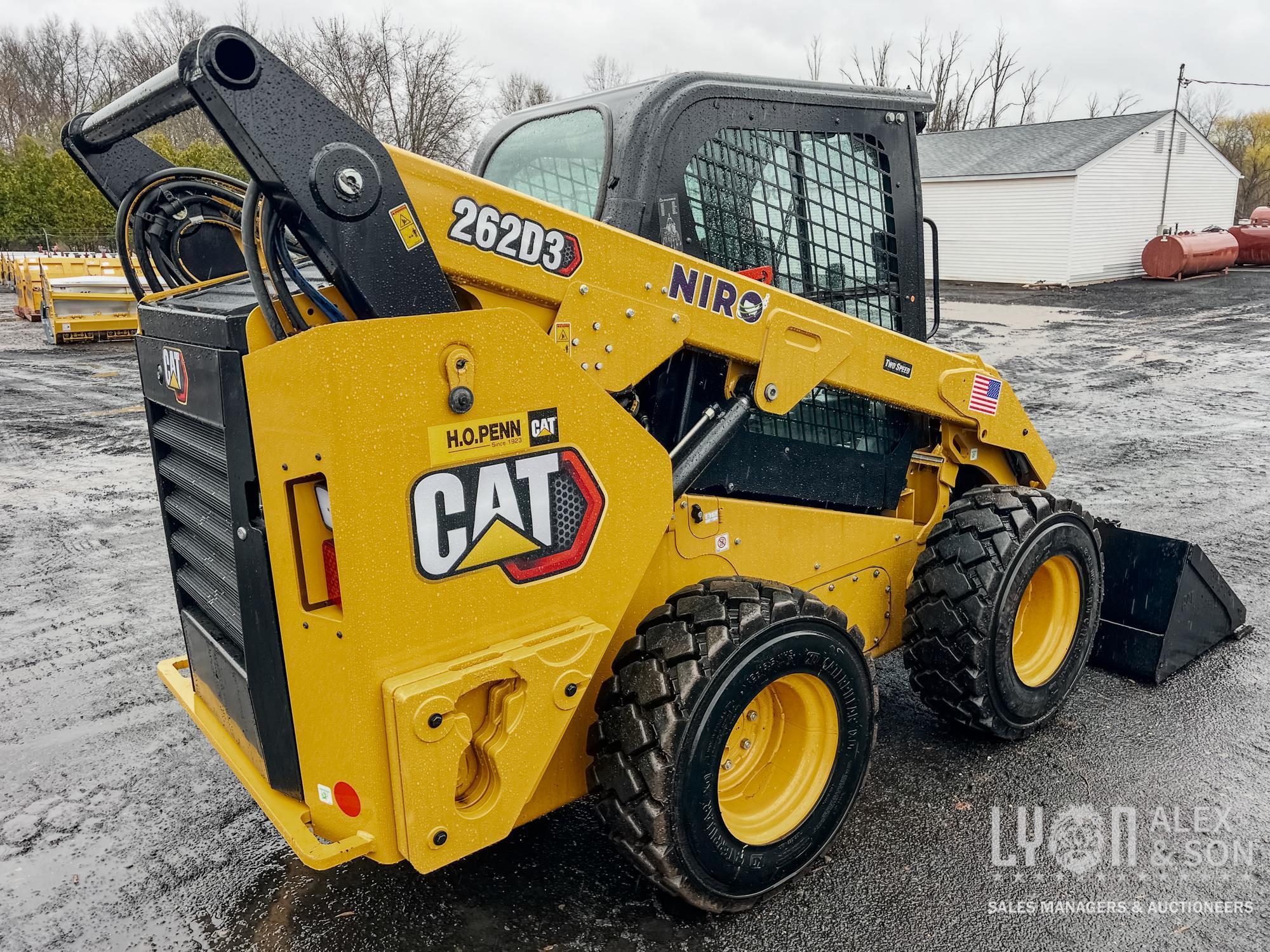 2023 CAT 262D3 SKID STEER... SN-1501... powered by Cat C3.3B diesel engine, 74hp, equipped with EROP