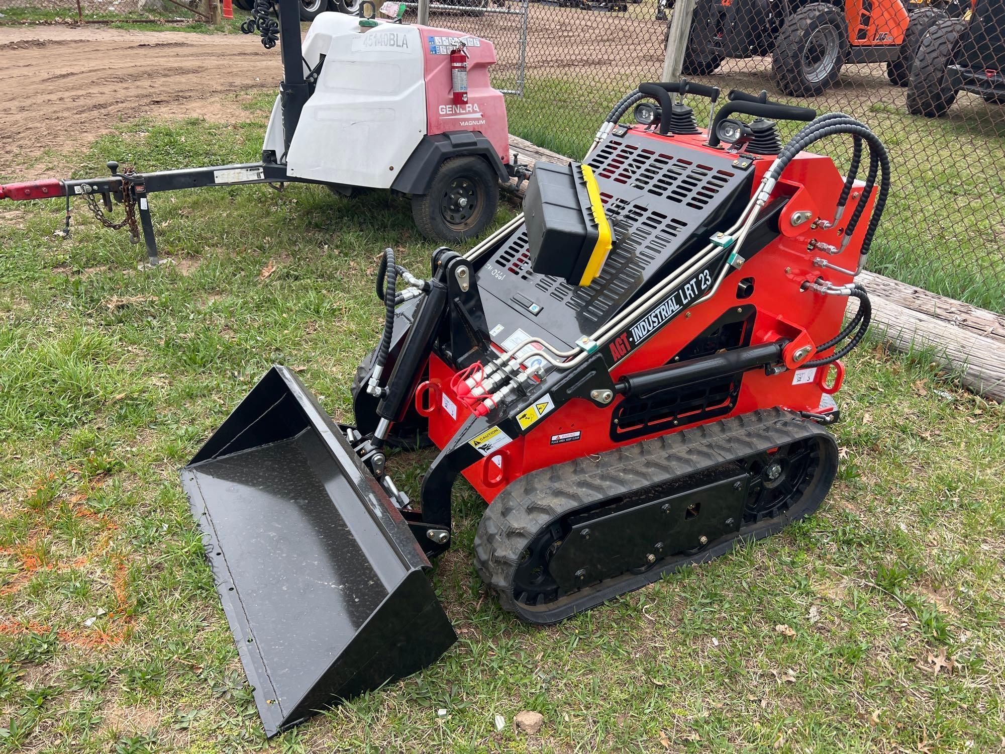 NEW AGROTK LRT23 MINI TRACK LOADER... SN-0661 powered by Briggs & Stratton gas engine, 23HP, rubber