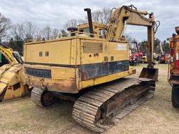 CAT 215 HYDRAULIC EXCAVATOR SN:08094 powered by Cat diesel engine, equipped with Cab, digging