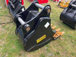 NEW TROJAN 24IN. DIGGING BUCKET EXCAVATOR BUCKET 70mm pins fits to: Cat 315/316, Komatsu PC160/170,