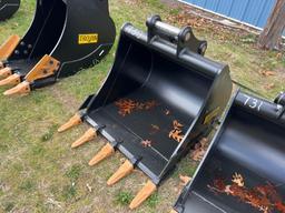 NEW TROJAN 36IN. DIGGING BUCKET EXCAVATOR BUCKET 50mm pins fits to: Cat 307/308, Komatsu PC78/88,