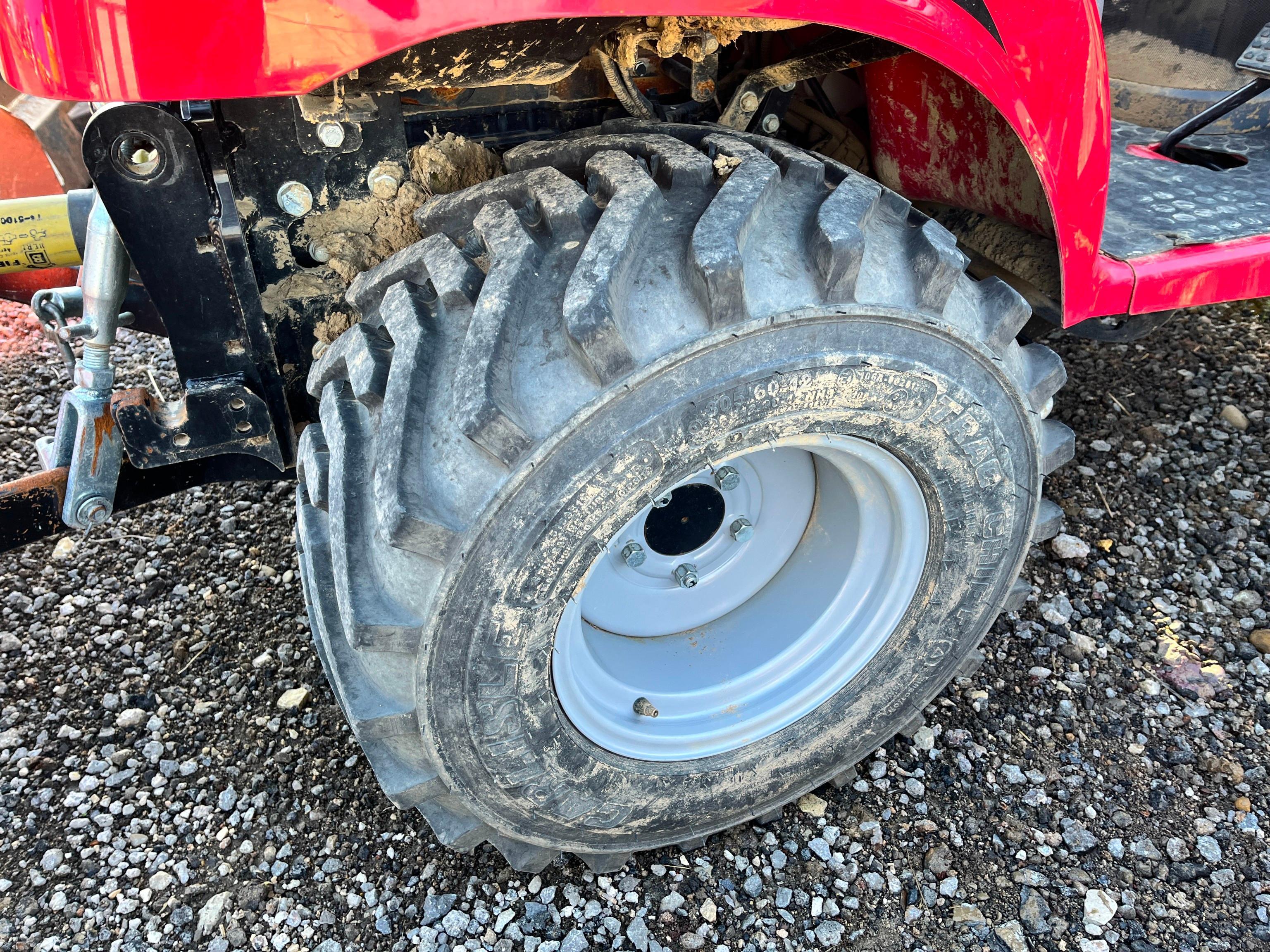 MAHINDRA EMAX 20S AGRICULTURAL TRACTOR SN:09164 ...4x4, powered by diesel engine, equipped with ROPS