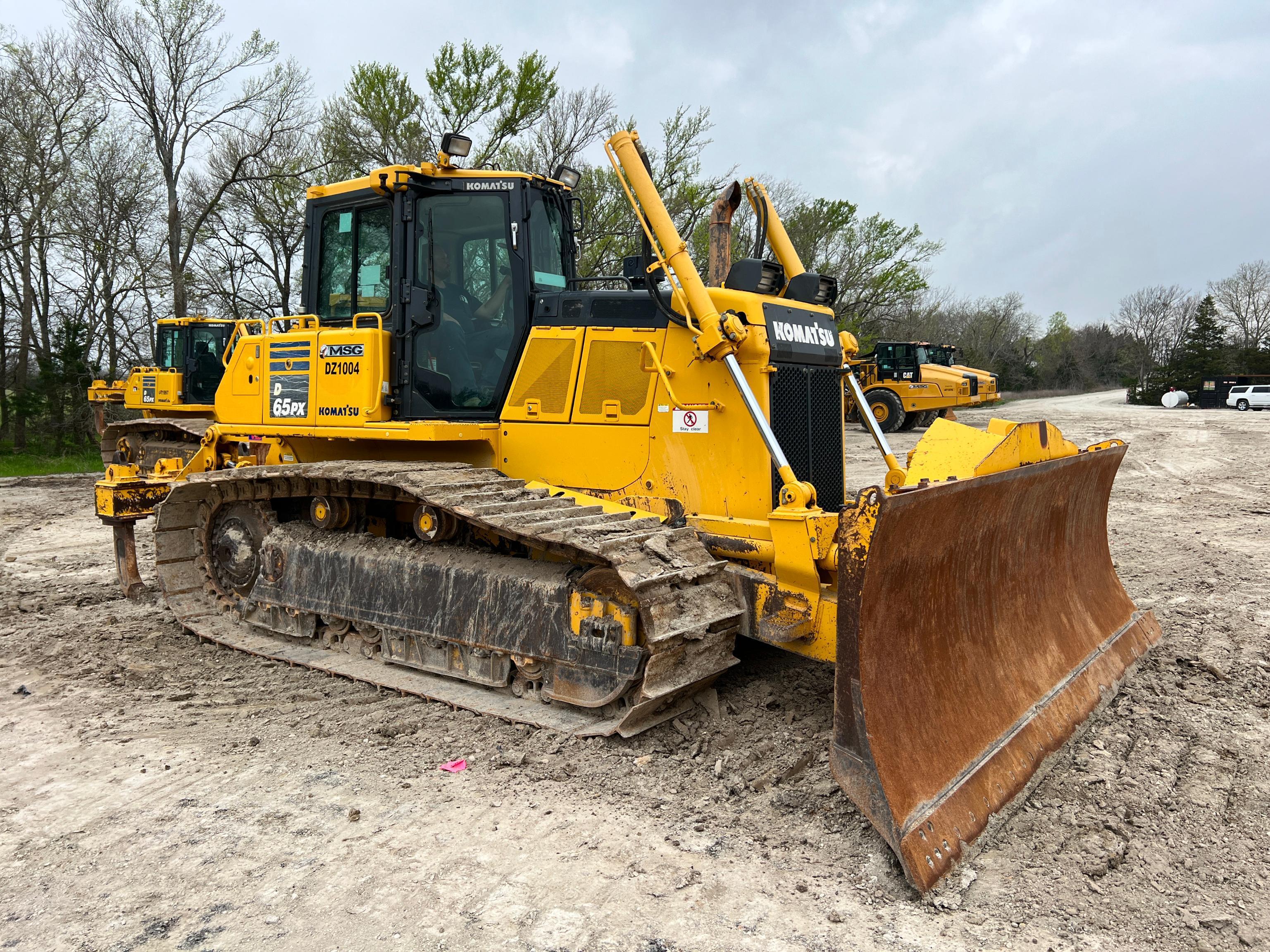 2018 KOMATSU D65PX-18 CRAWLER TRACTOR SN:91004 powered by Komatsu SAA6D114E-6 diesel engine, 220hp,