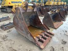 CAT 48IN. DIGGING BUCKET EXCAVATOR BUCKET 336 linkage.