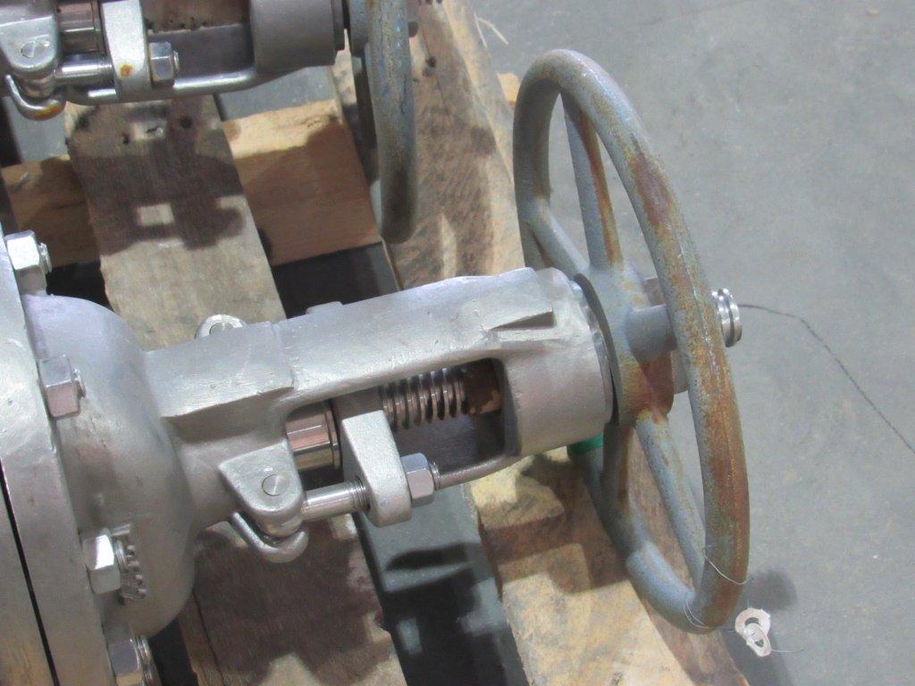 (Qty - 8) Gate Valves-