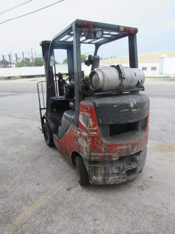 Toyota 5,000 Lb Forklift-