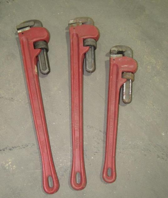 (Qty - 3) Pipe Wrenches-