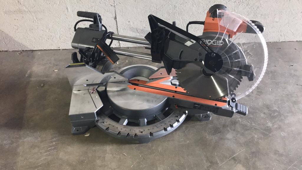 Ridgid 12" Dual Bevel Sliding Miter Saw-