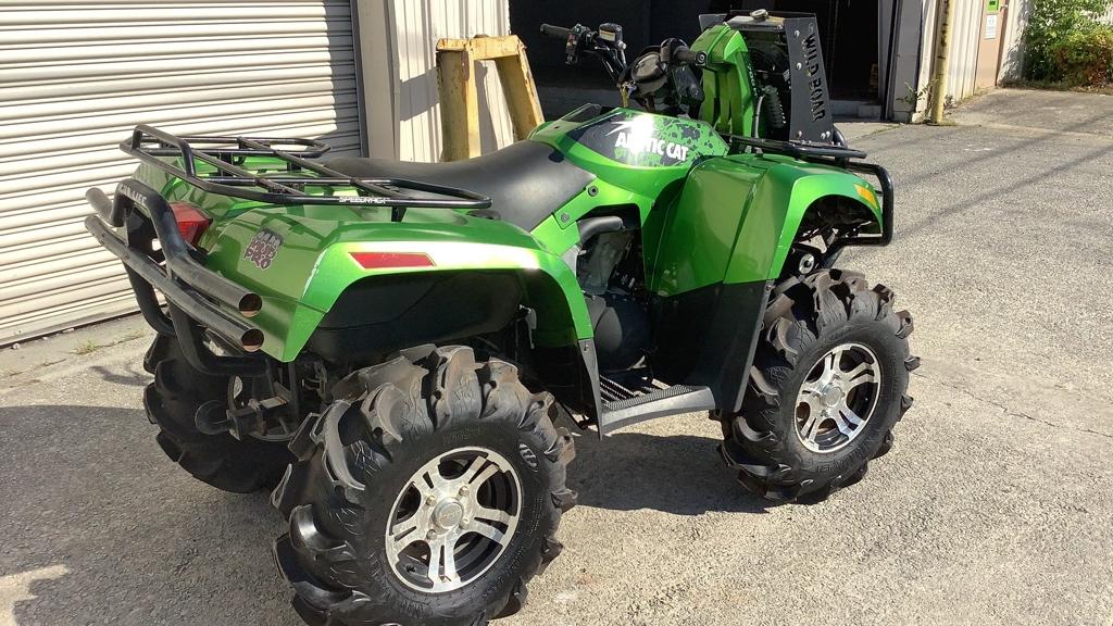 2009 Arctic Cat 700 EFI Mudpro 4X4