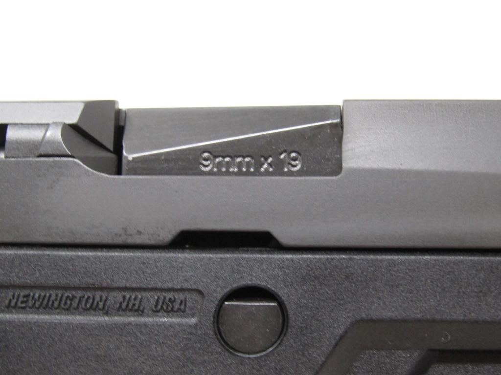 Sig Sauer P320 9mm-