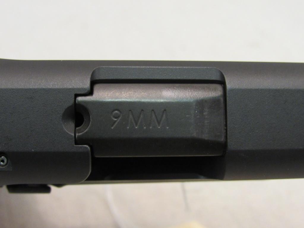 Smith & Wesson M&P9 9mm