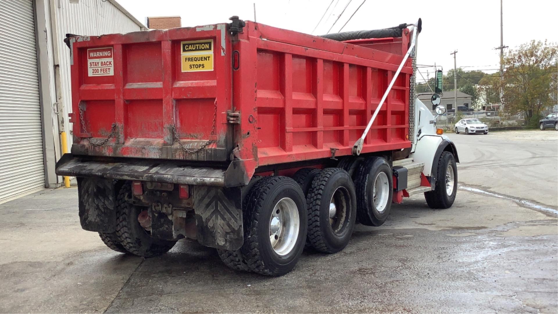 2009 Kenworth T8 Series Dump Truck 10% BP