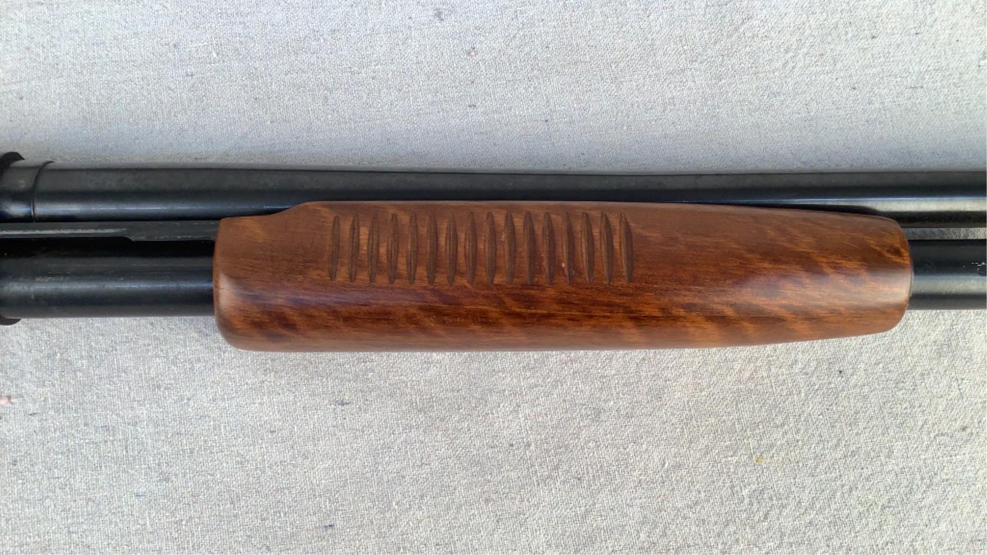 Western Field M550ABD Shotgun 12 Gauge