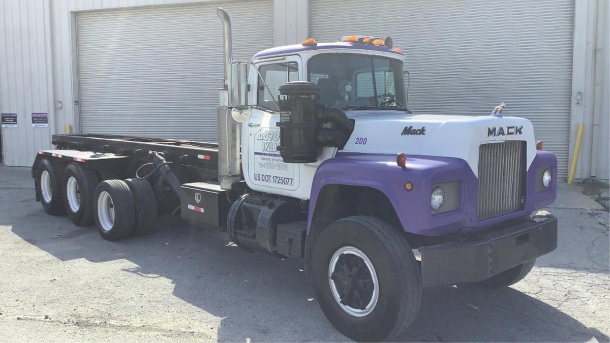 *ITEM HIGHLIGHT* Lots 139j-139n Roll Hauling Equip