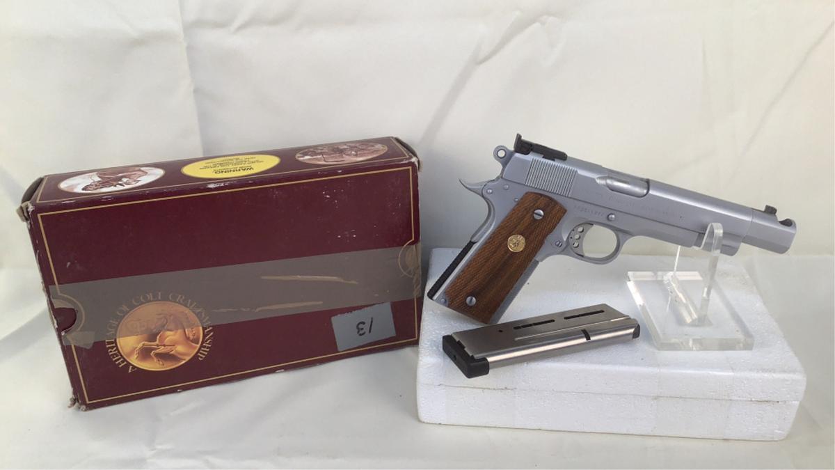 Colt Combat Commander 45ACP