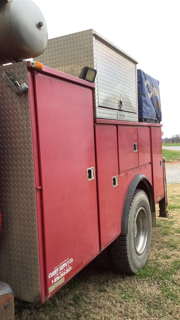 2000 Ford F-650 XL SuperDuty 4X2