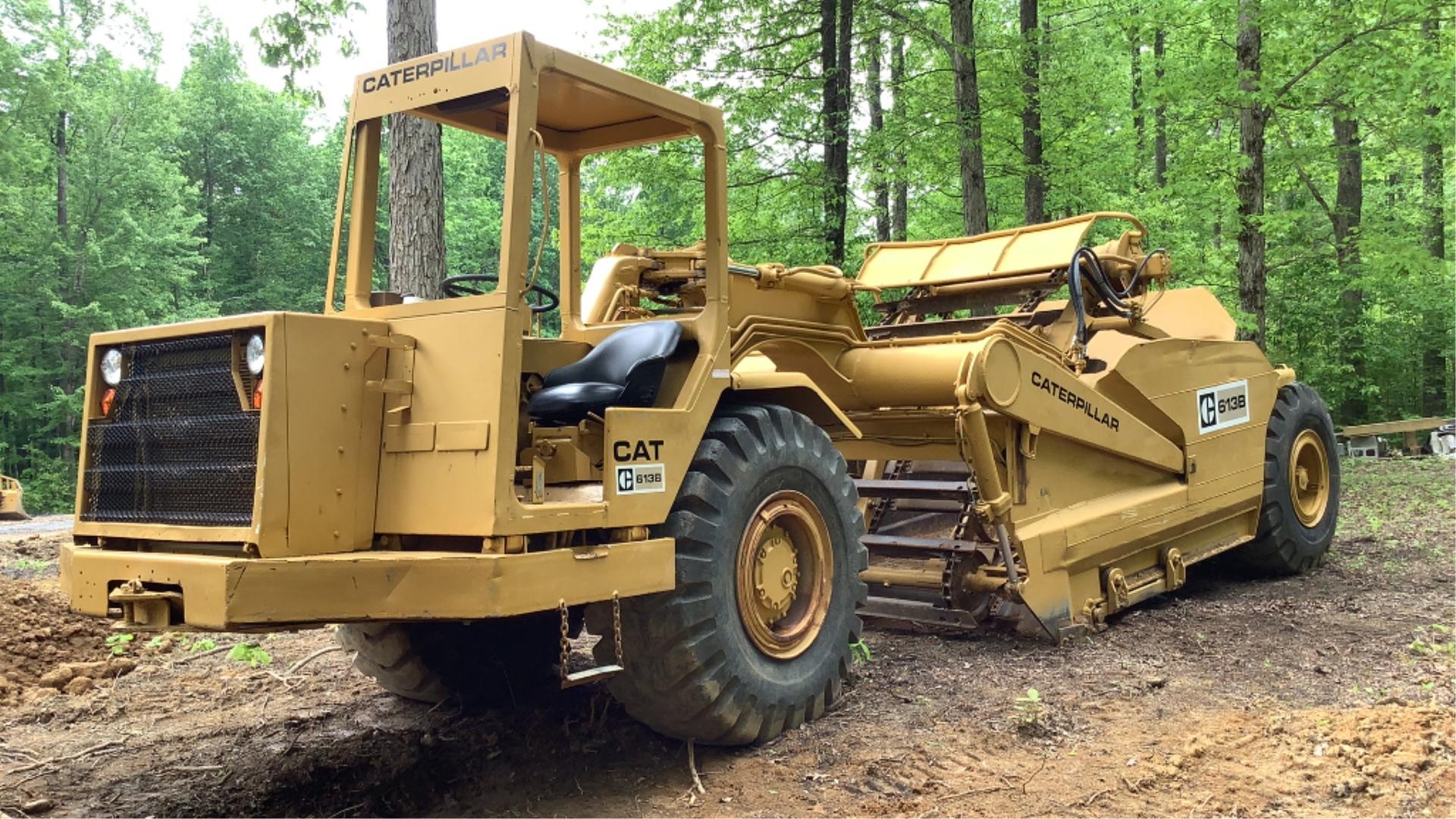 Caterpillar Self Loader Scraper 613B